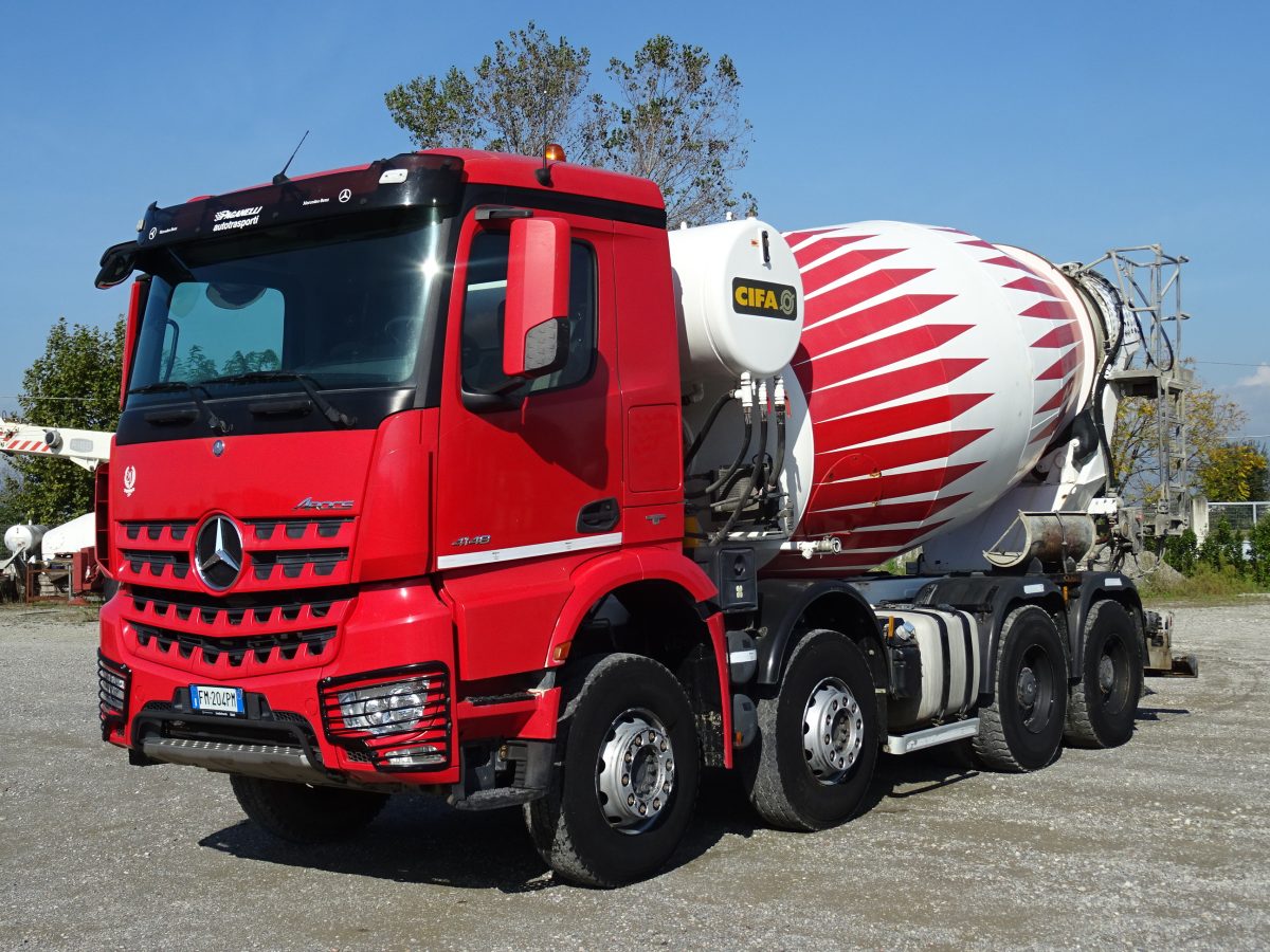 MERCEDES AROCS 4148